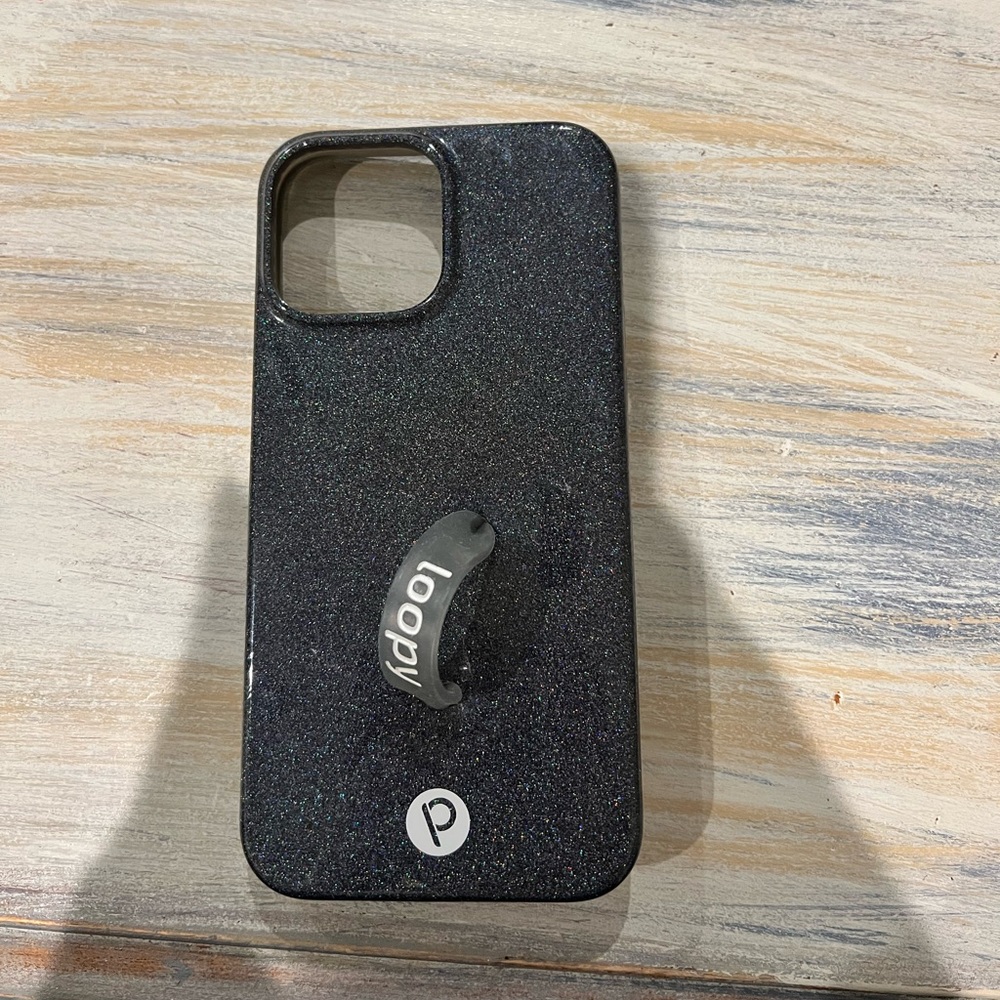 iPhone 13 Pro Max / iPhone 14 pro max loopy phonecase!